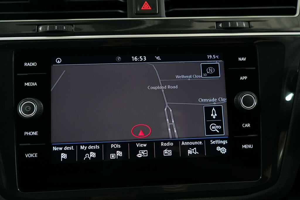 Volkswagen Tiguan Match Tdi Silver #35