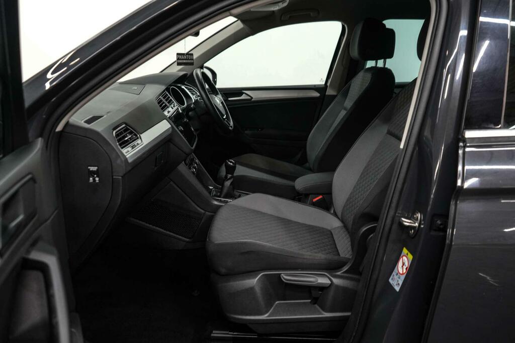 Volkswagen Tiguan Match Tdi Silver #15