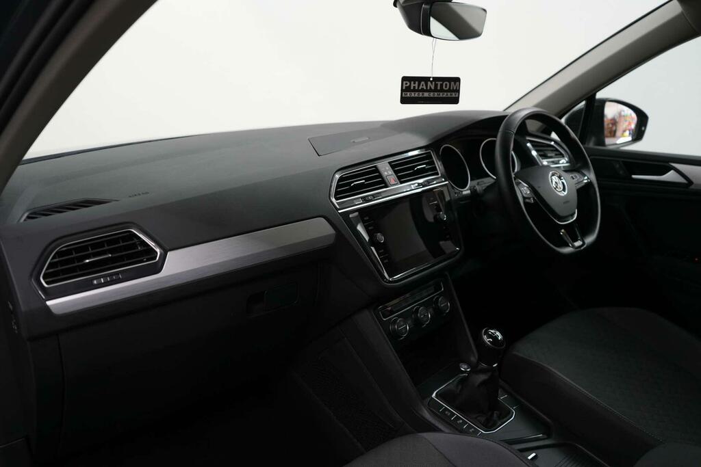 Volkswagen Tiguan Match Tdi Silver #14