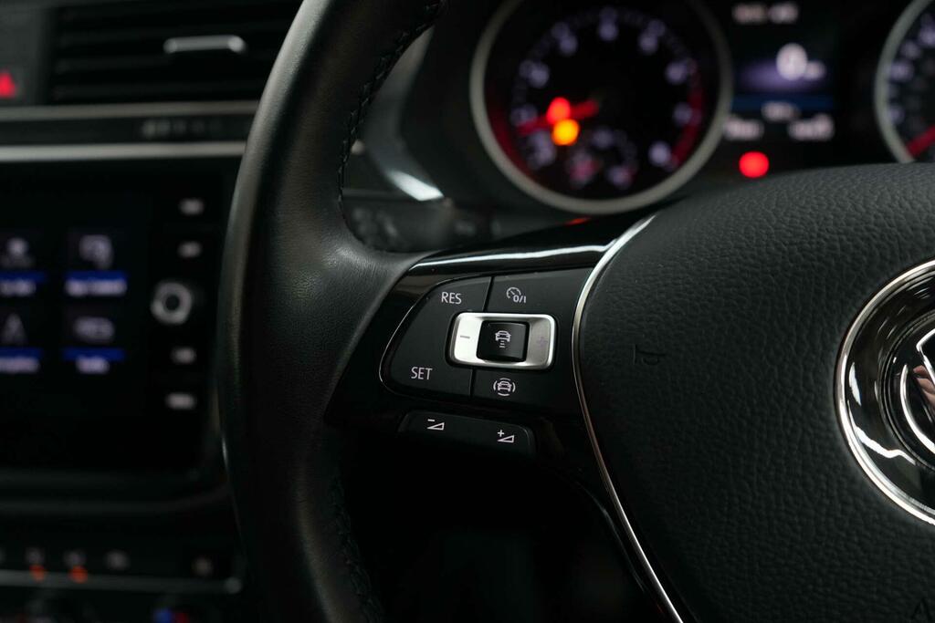 Volkswagen Tiguan Match Tdi Silver #39