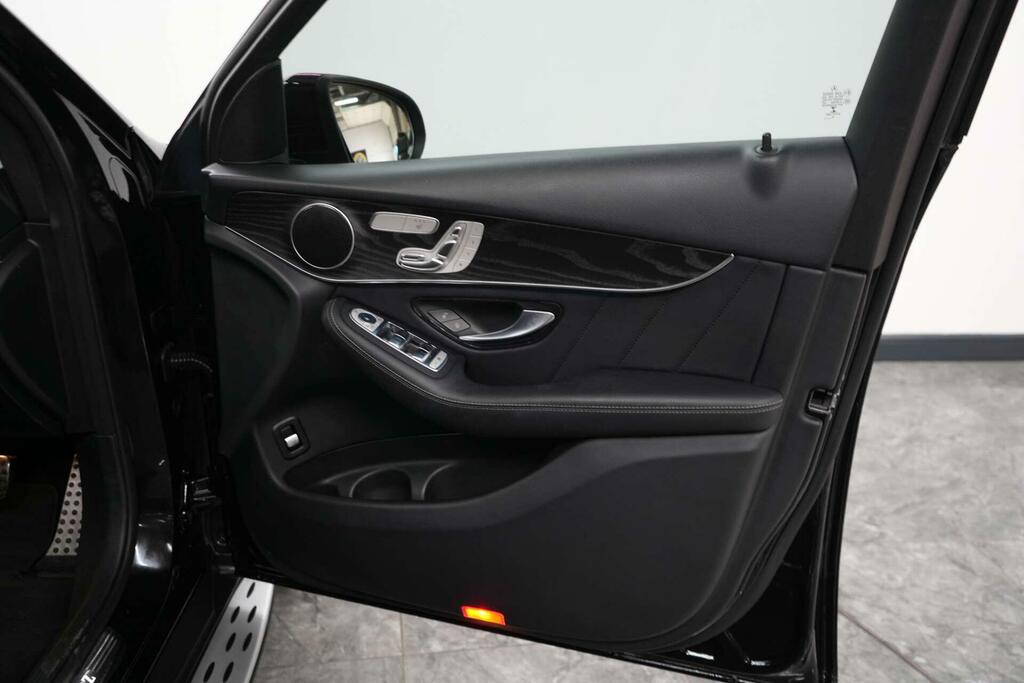 Mercedes-Benz GLC Class Black #23