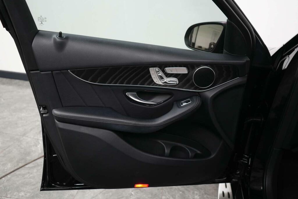 Mercedes-Benz GLC Class Black #18