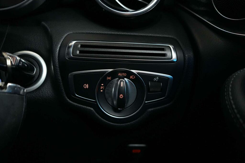 Mercedes-Benz GLC Class Black #36