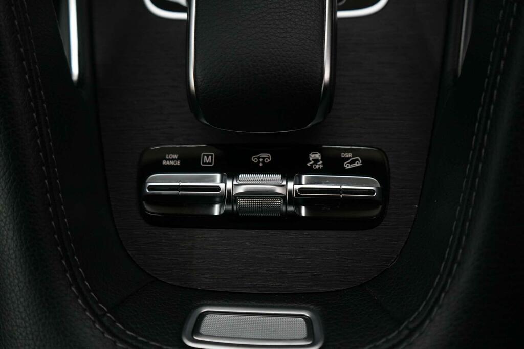 Mercedes-Benz GLE Class 450 Amg Line Premium Blue #26