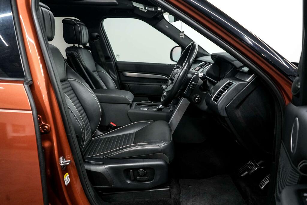 Land Rover Discovery 3.0 D250 R-dynamic S Blue #25