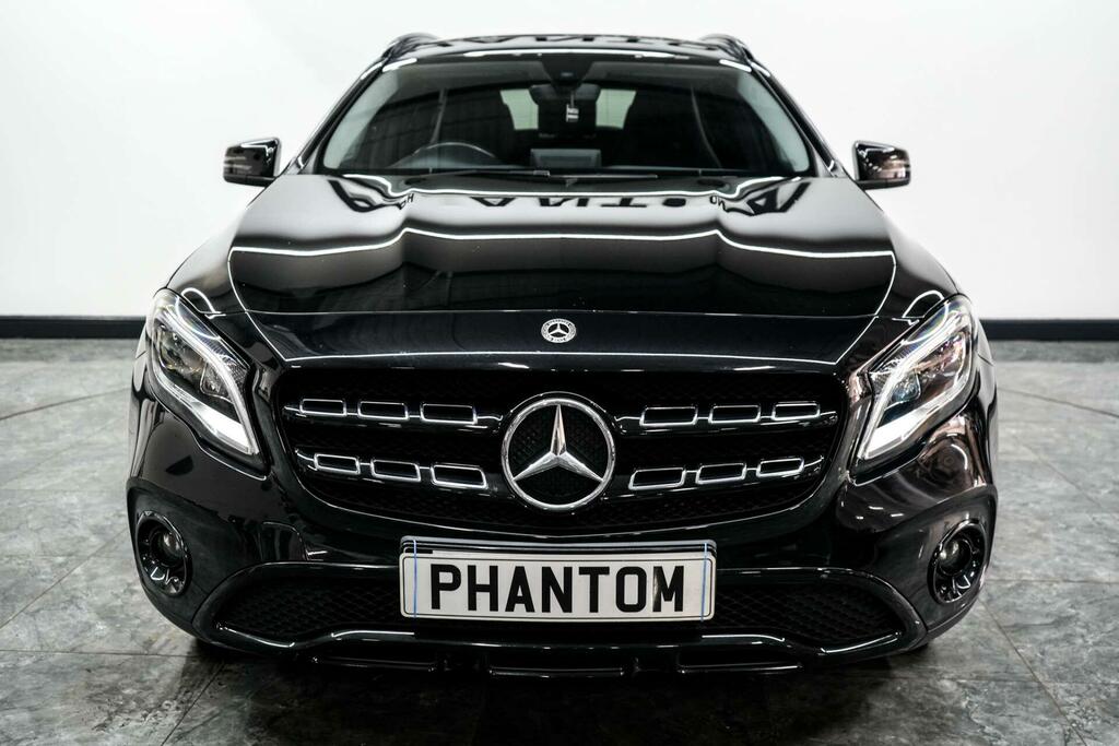 Mercedes-Benz GLA Class Urban Edition Black #5