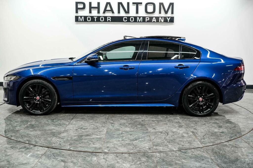 Jaguar XE R-dynamic Se Blue #3