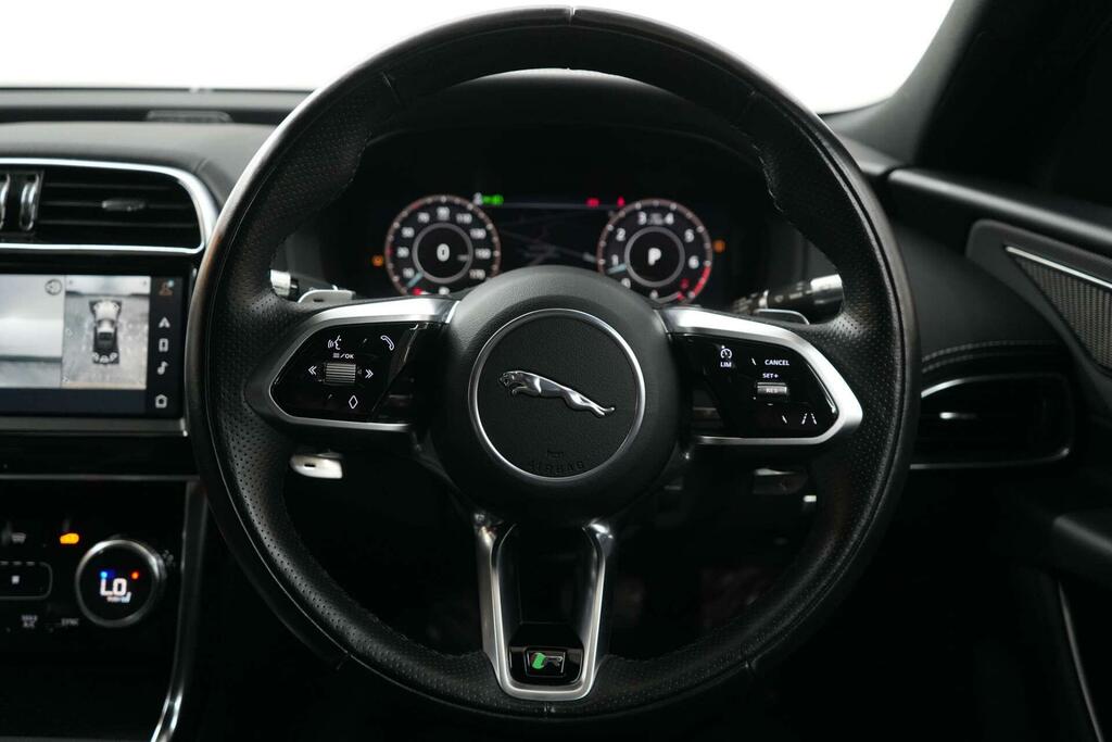 Jaguar XE Jaguar 2.0 D200 R-dynamic Black Saloon Black #46
