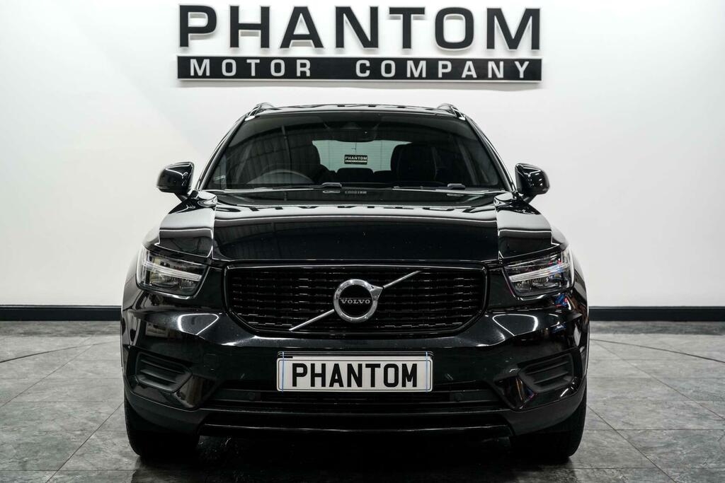 Volvo XC40 R-design Black #2