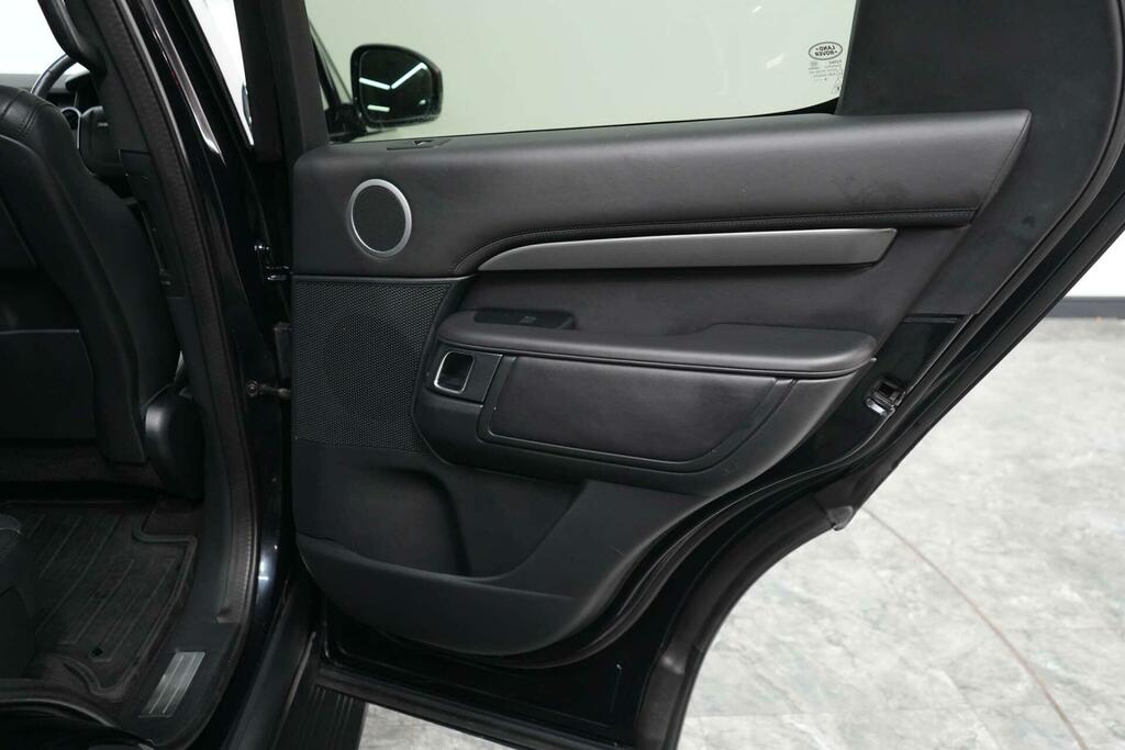 Land Rover Discovery #22