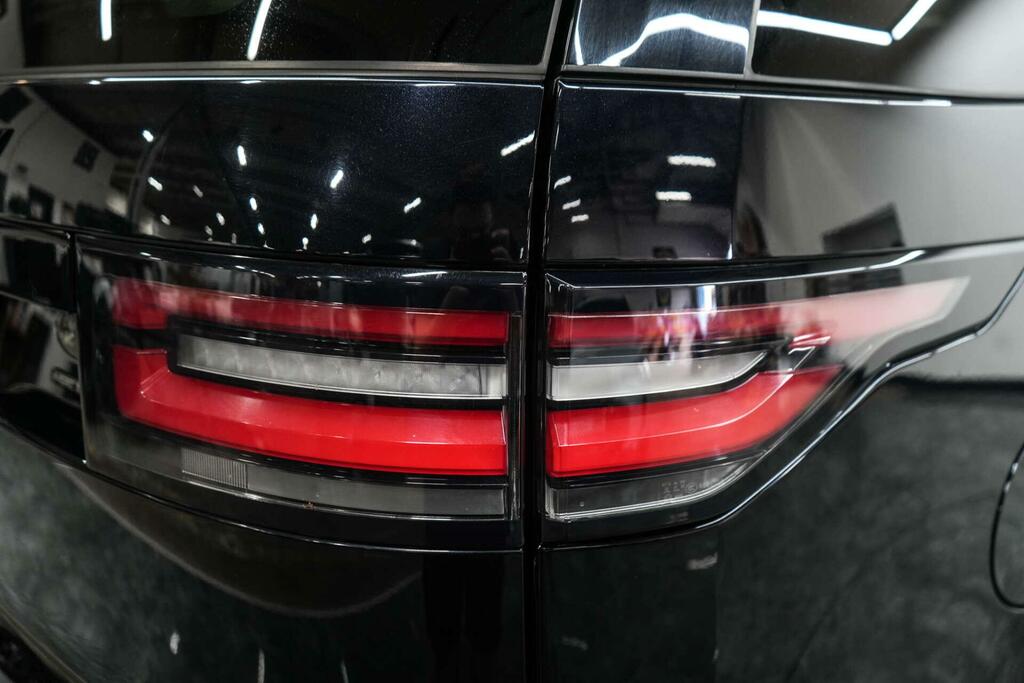 Land Rover Discovery #9