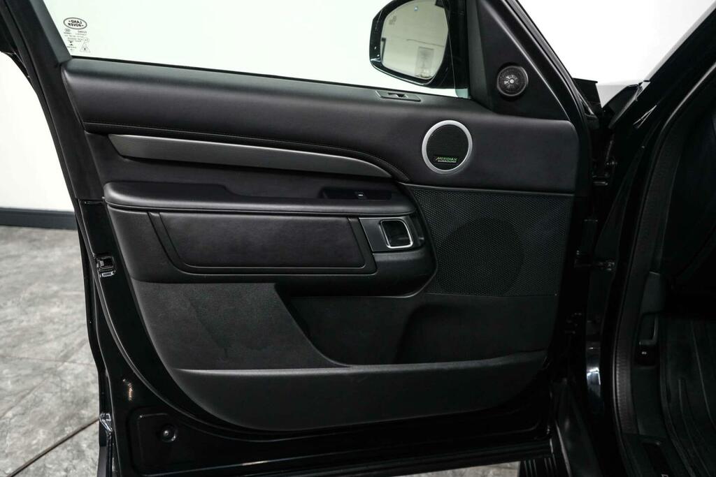 Land Rover Discovery #17