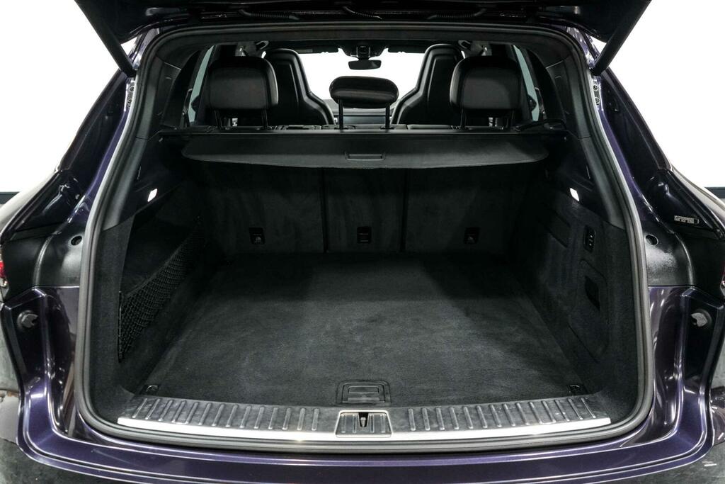 Porsche Cayenne Turbo Tiptronic S 5 Seat Black #12