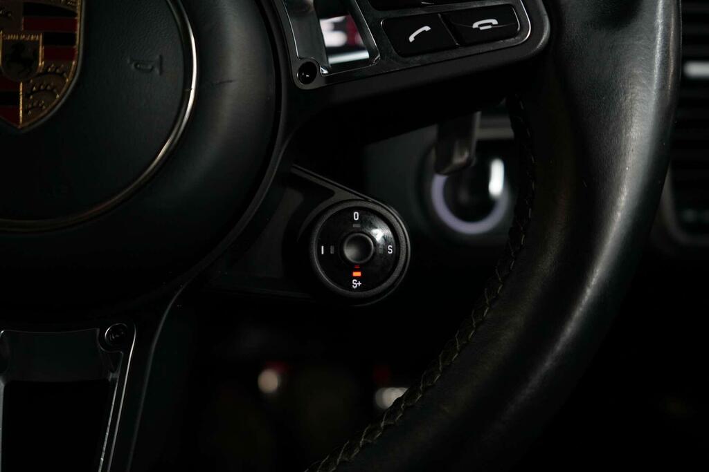 Porsche Cayenne Turbo Tiptronic S 5 Seat Black #50