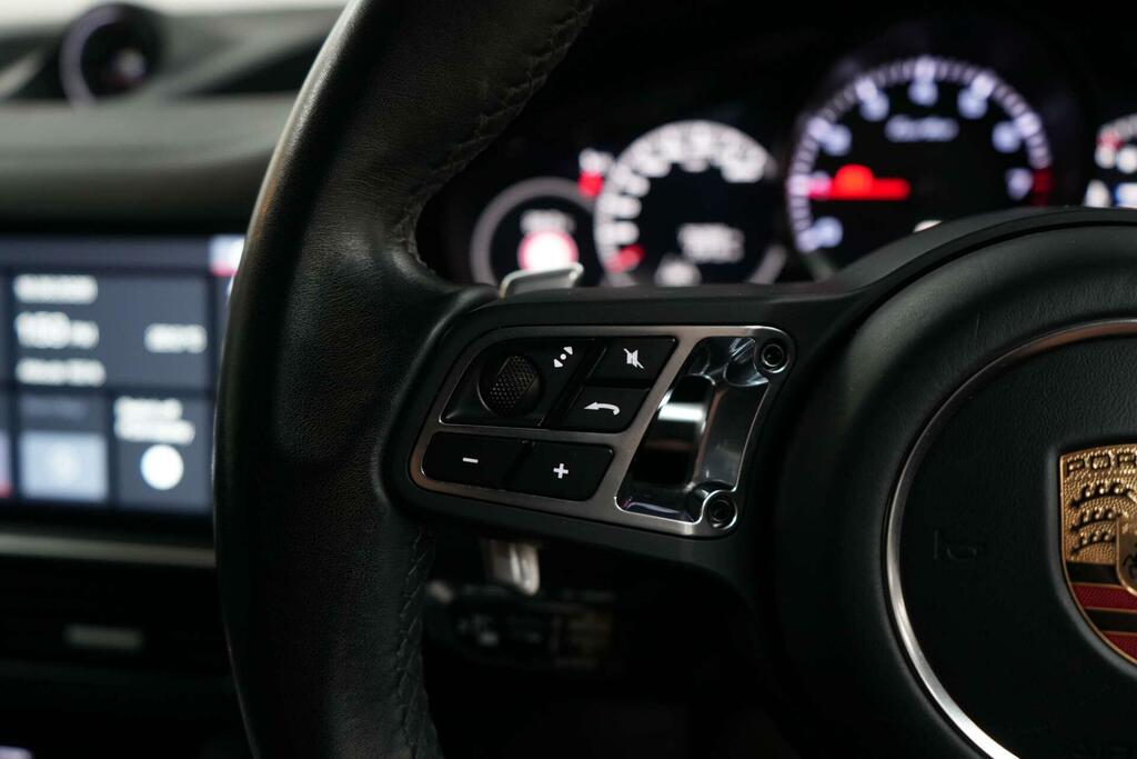 Porsche Cayenne Turbo Tiptronic S 5 Seat Black #48