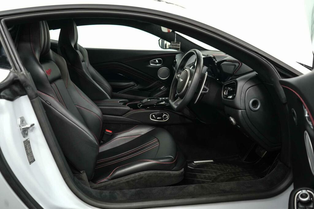 Aston Martin Vantage V8 Euro 6 Blue #19