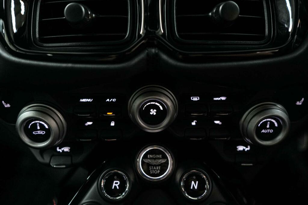 Aston Martin Vantage V8 Euro 6 Blue #30