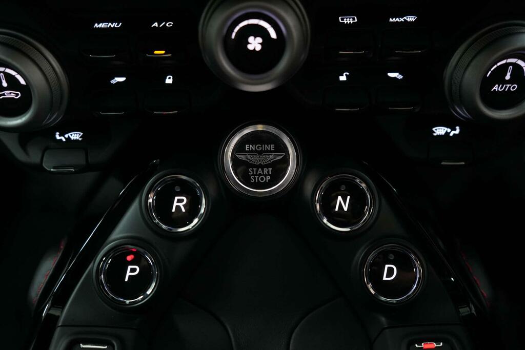 Aston Martin Vantage V8 Euro 6 Blue #29