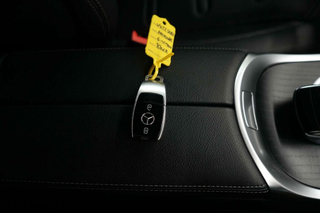 Mercedes-Benz G Class G D 4Matic Amg Line Premium Plus White #24