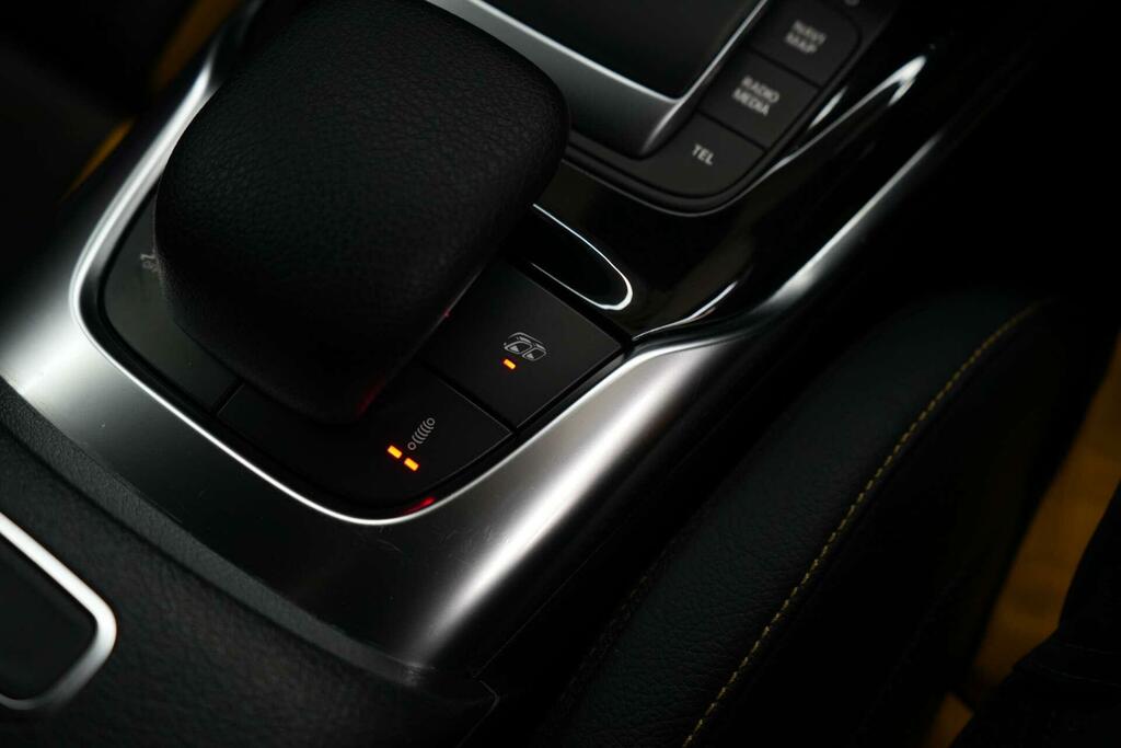 Mercedes-Benz CLA Class Cla 250E Amg Line Premium Plus Tip Black #29