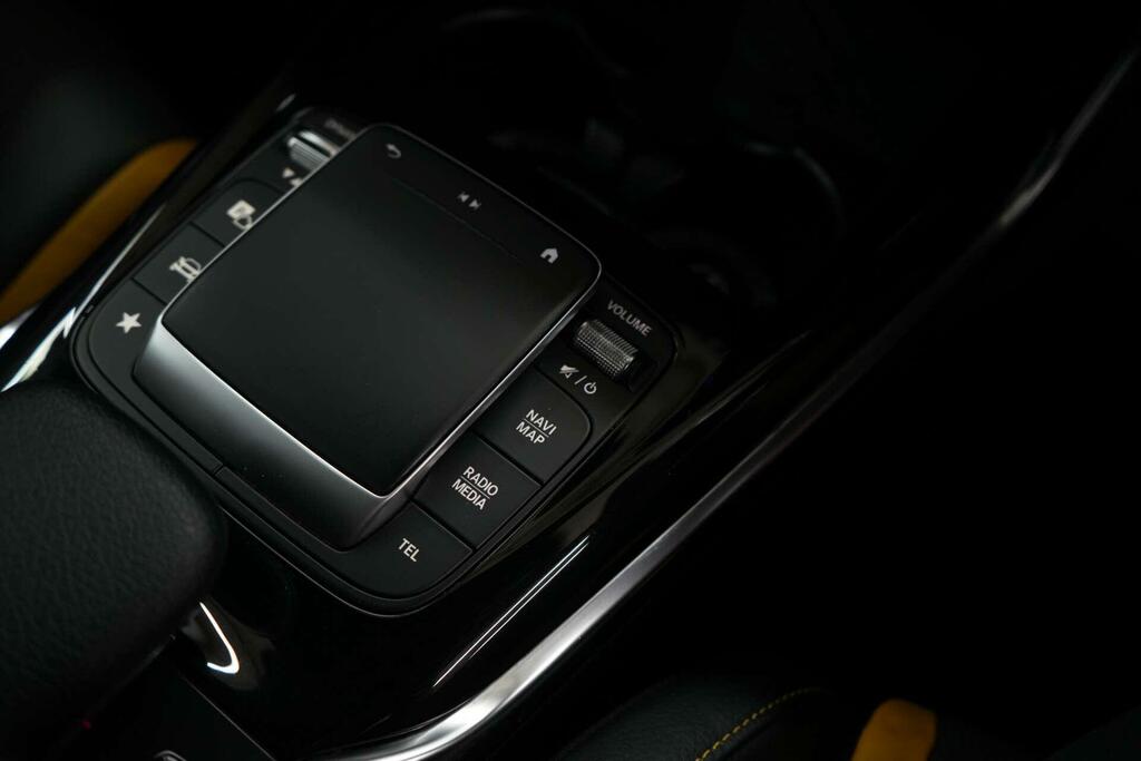 Mercedes-Benz CLA Class Cla 250E Amg Line Premium Plus Tip Black #31