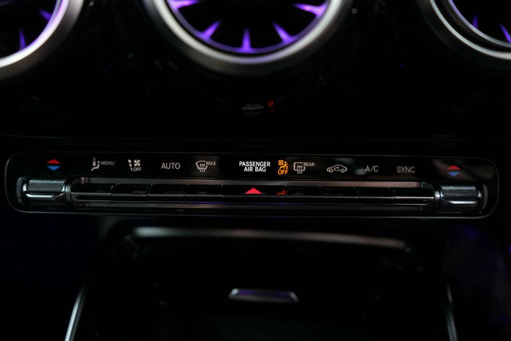 Mercedes-Benz CLA Class Cla 250E Amg Line Premium Plus Tip Black #34