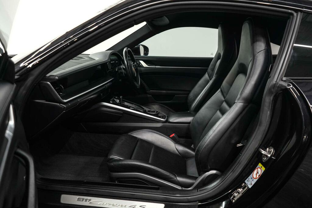 Porsche 911 3.7L 992 Turbo S Silver #15