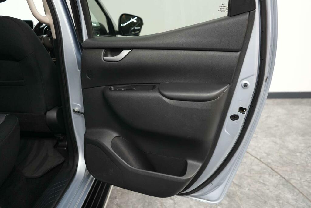 Mercedes-Benz X Class X250 Progressive D 4Matic White #17