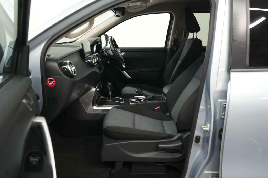 Mercedes-Benz X Class X250 Progressive D 4Matic White #14