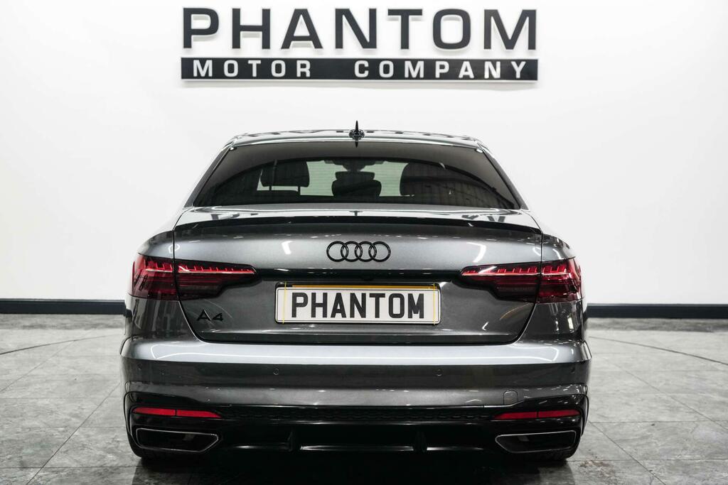 Audi A4 Black Edition Grey #4