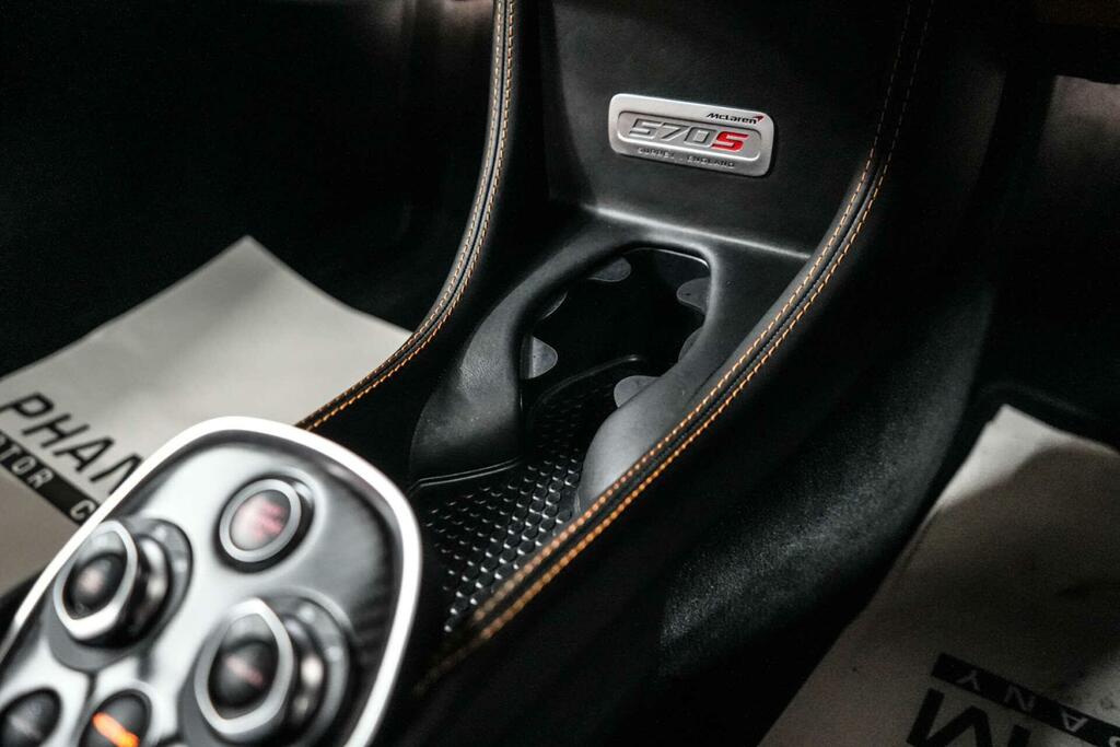 McLaren 570S V8 Ssg Convertible White #33