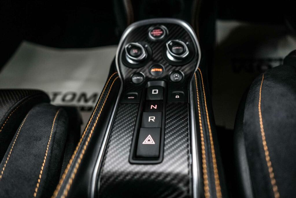 McLaren 570S V8 Ssg Convertible White #30