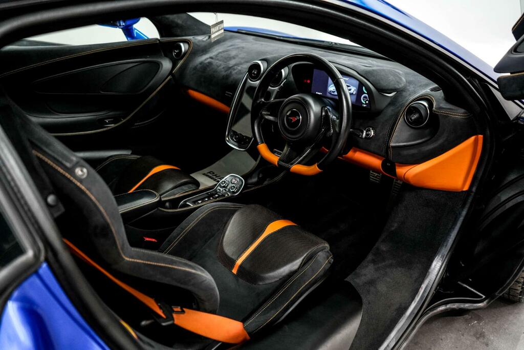 McLaren 570S V8 Ssg Convertible White #45