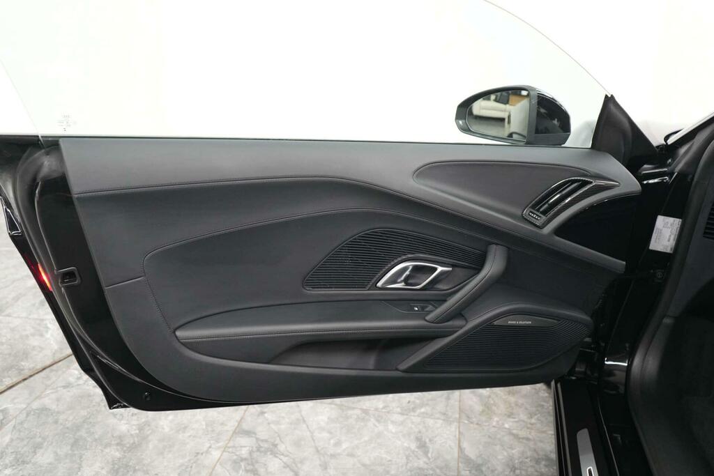 Audi R8 5.2 Fsi 570 V10 Performance Ed S Tronic Rwd Black #13