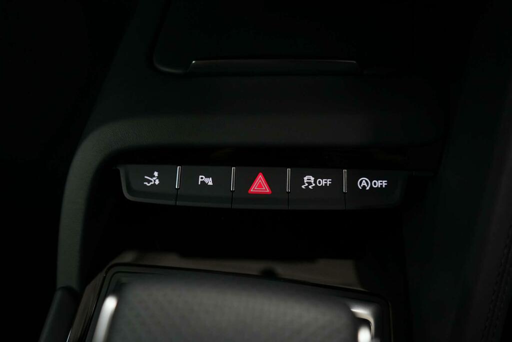 Audi R8 5.2 Fsi 570 V10 Performance Ed S Tronic Rwd Black #28