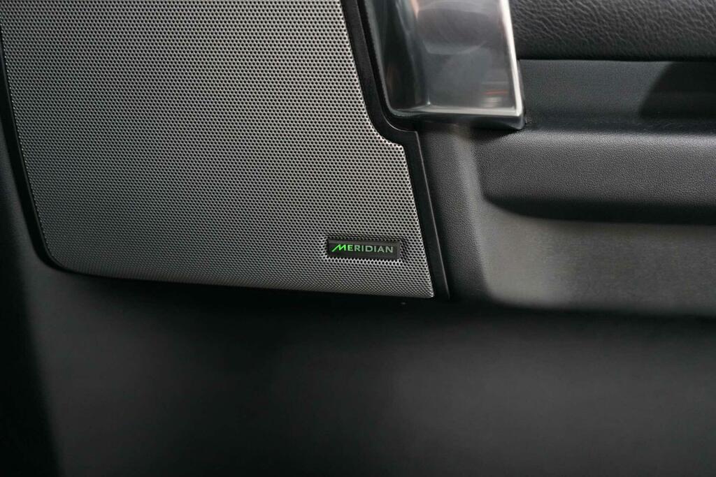 Land Rover Discovery 4 Suv Black #25