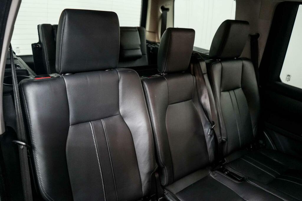 Land Rover Discovery 4 Suv Black #23