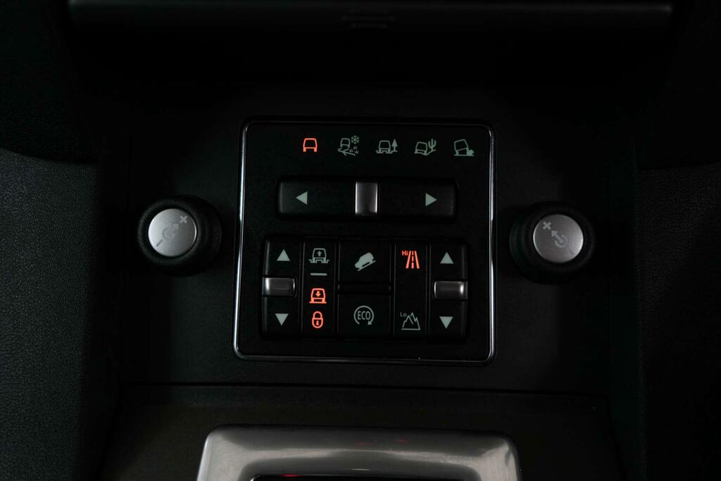 Land Rover Discovery 4 Suv Black #29