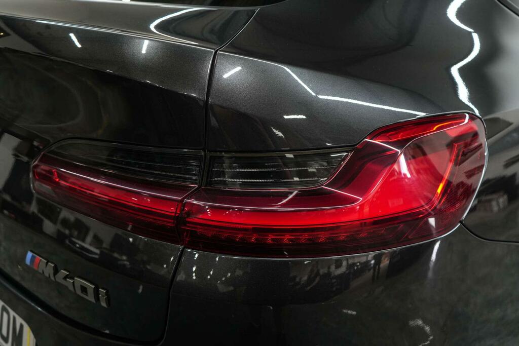 BMW X4 Suv Black #9