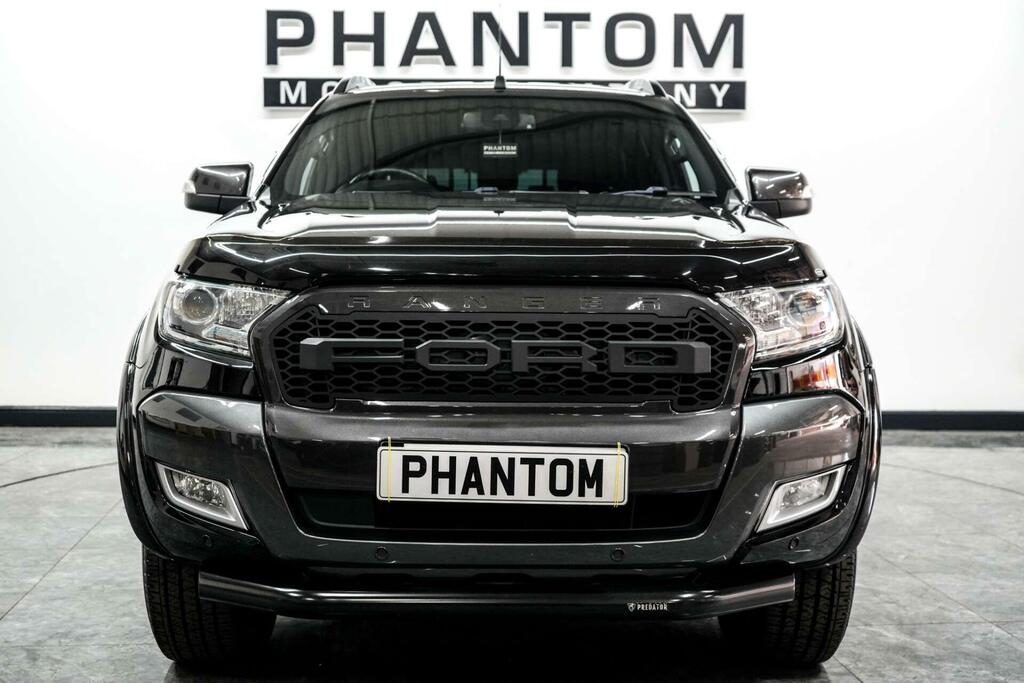 Ford Ranger Wildtrak Black #2