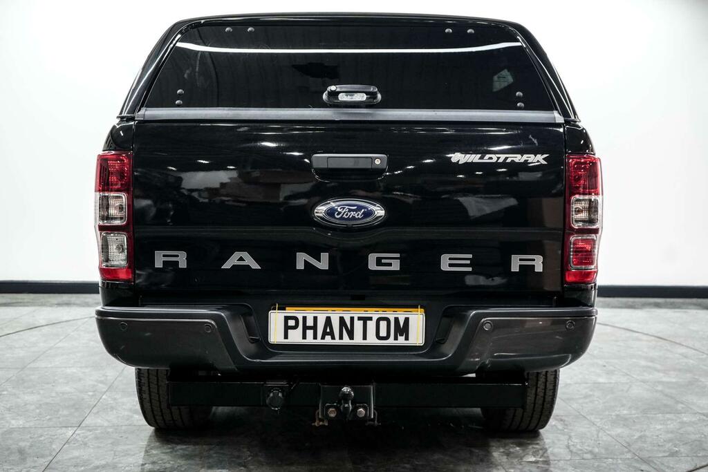 Ford Ranger Wildtrak Black #4