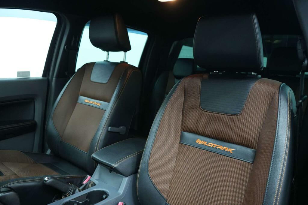 Ford Ranger 3.2 Tdci Wildtrak 4Wd Euro 5 Orange #13