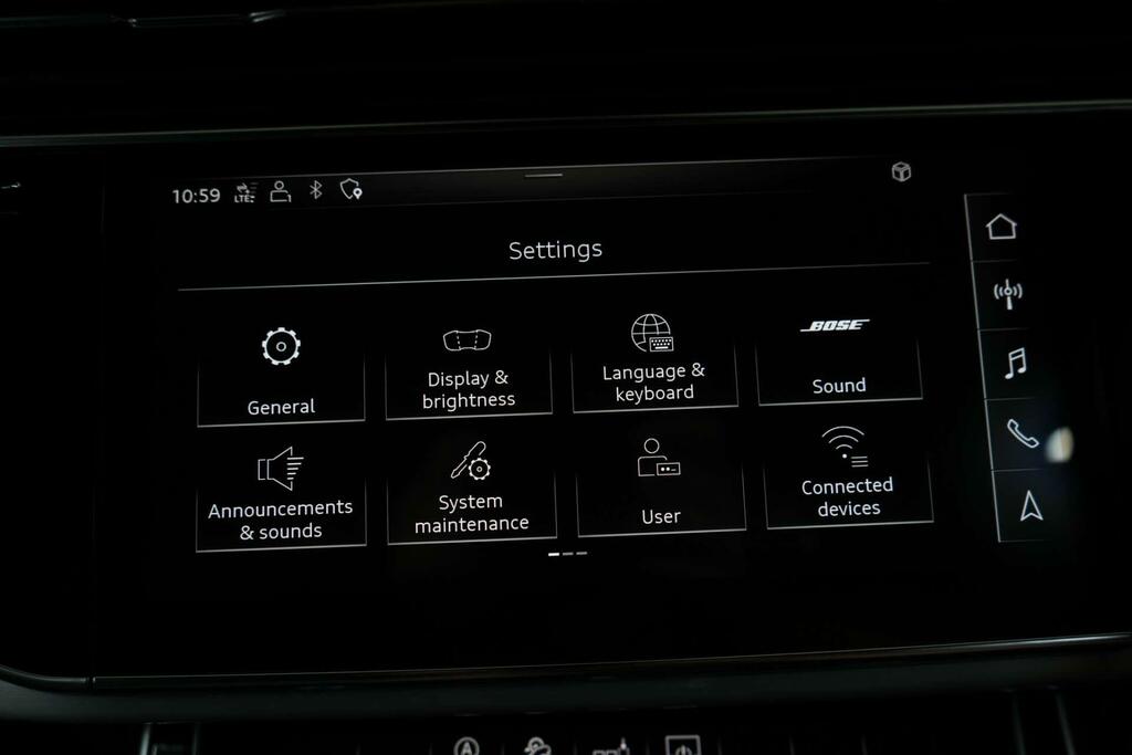 Audi Q7 Suv Black #38