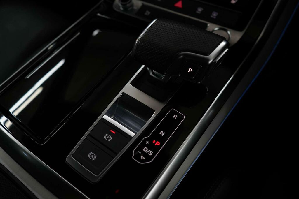 Audi Q7 Suv Black #29