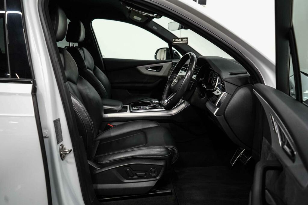Audi Q7 Suv Black #16