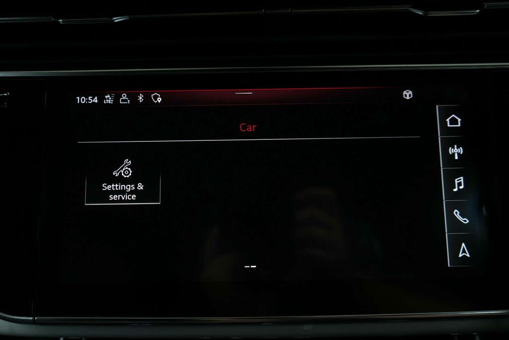 Audi Q7 Suv Black #37