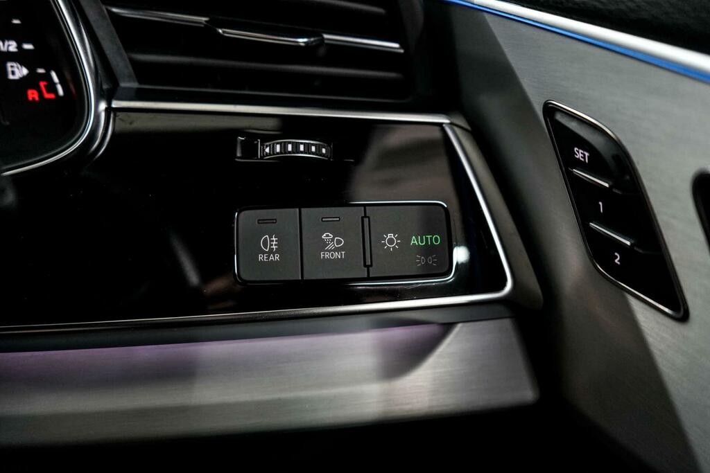 Audi Q7 Suv Black #48