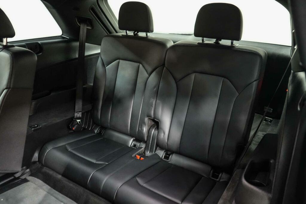 Audi Q7 Suv Black #21