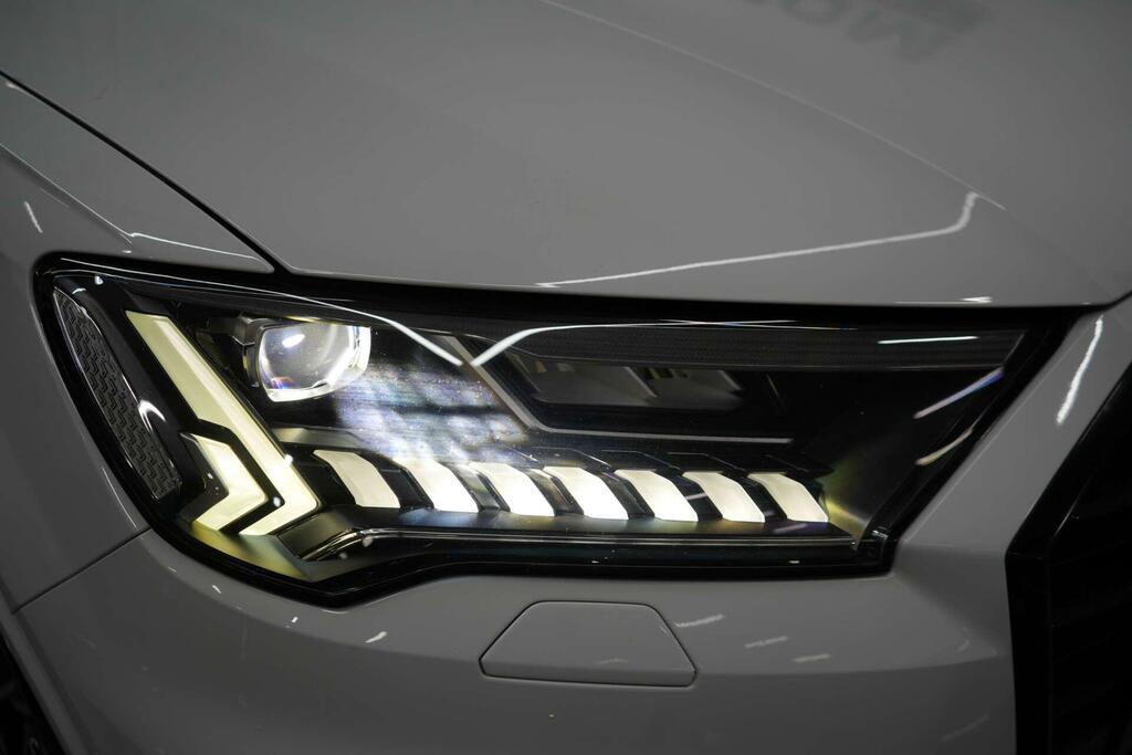 Audi Q7 Suv Black #51