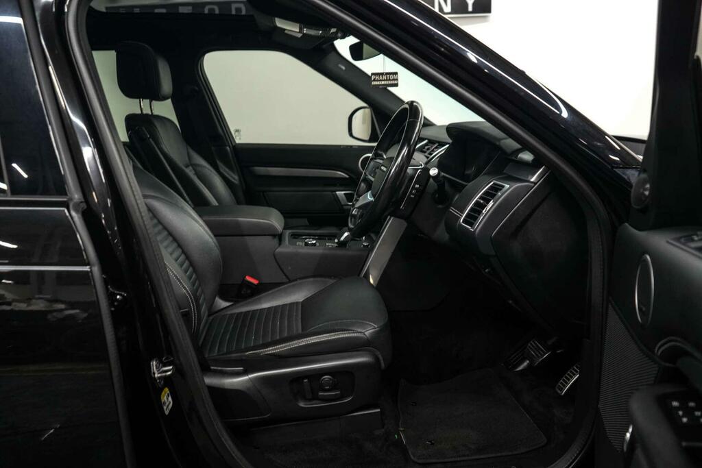 Land Rover Discovery R-dynamic Se Red #17